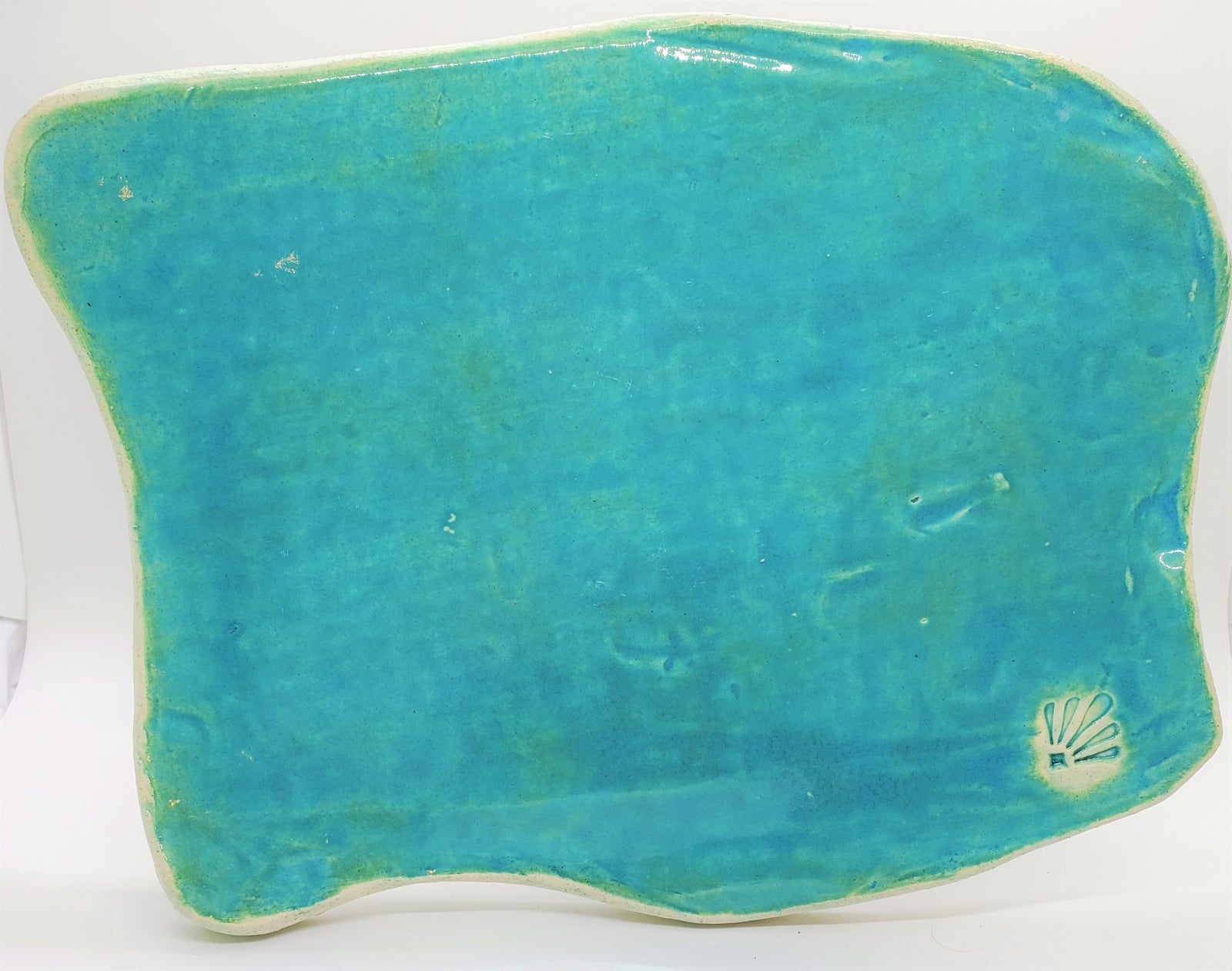 Handmade aquamarine plate 06